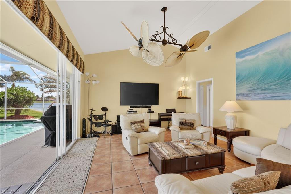 BRIARWOOD - Residential