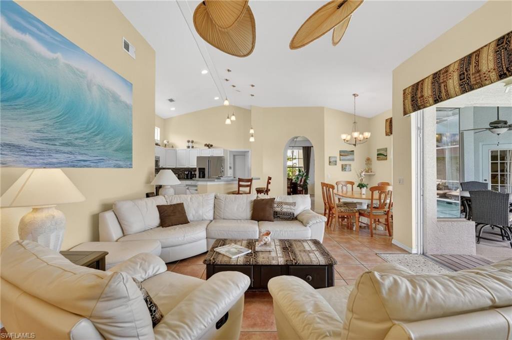 BRIARWOOD - Residential