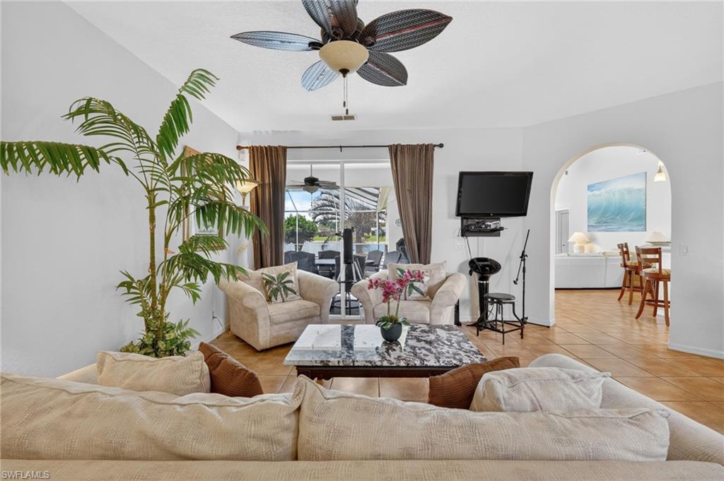 BRIARWOOD - Residential