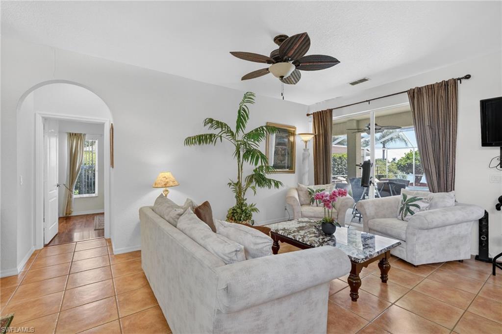 BRIARWOOD - Residential