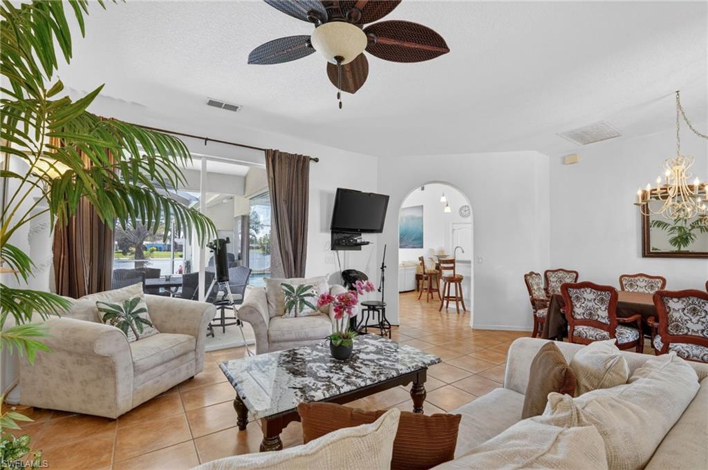 BRIARWOOD - Residential