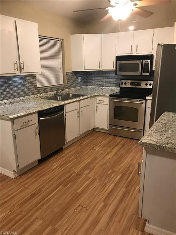 SAN CARLOS PARK - Residential