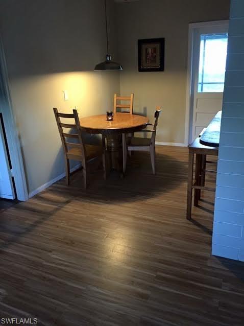 SAN CARLOS PARK - Residential