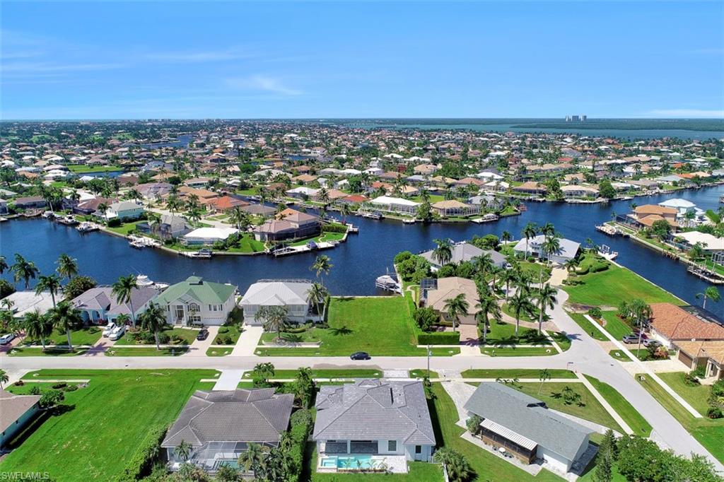 MARCO ISLAND - Residential