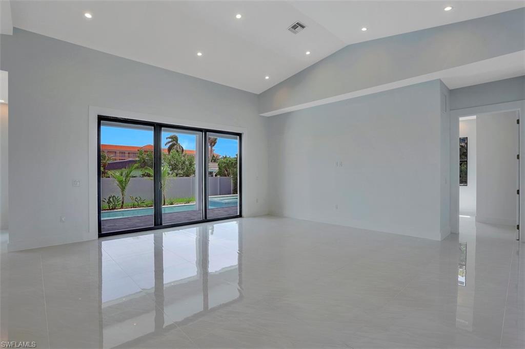 MARCO ISLAND - Residential