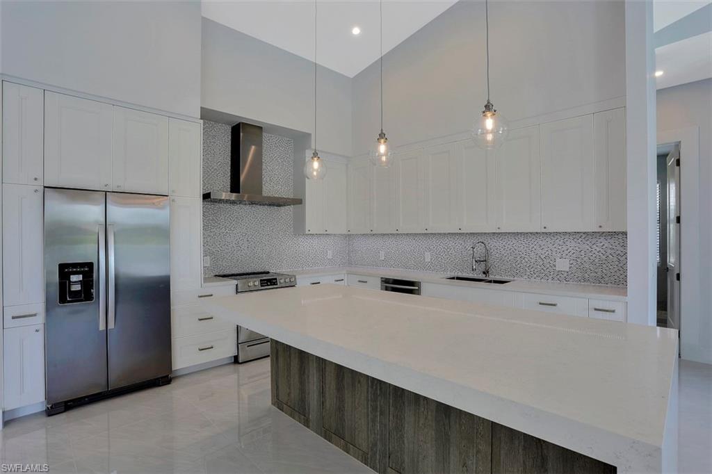 MARCO ISLAND - Residential