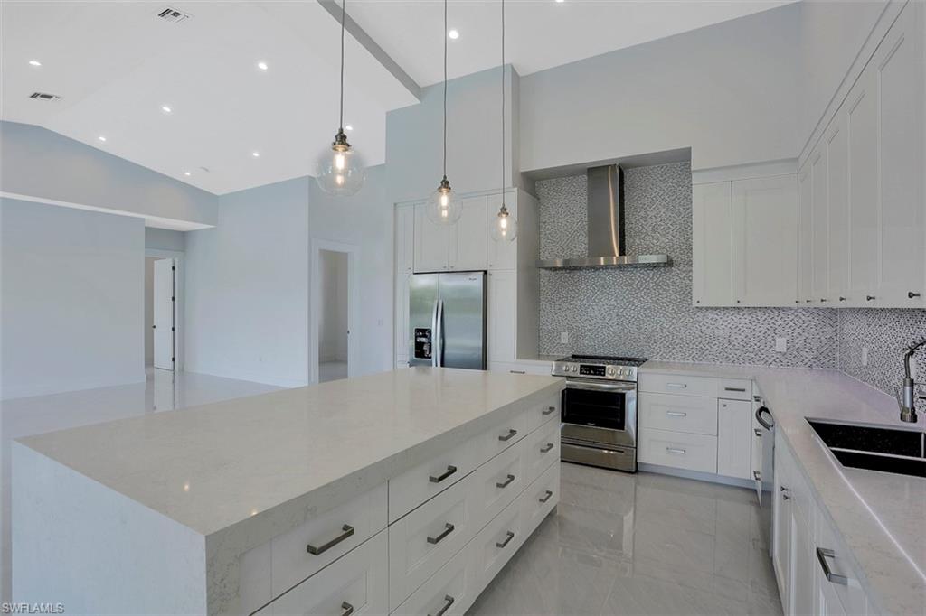 MARCO ISLAND - Residential