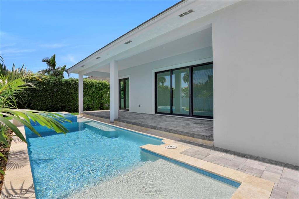 MARCO ISLAND - Residential