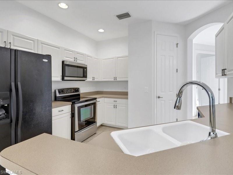 CHESAPEAKE COVE - Residential