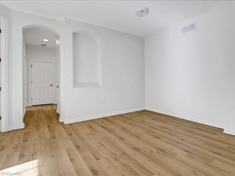 CHESAPEAKE COVE - Residential