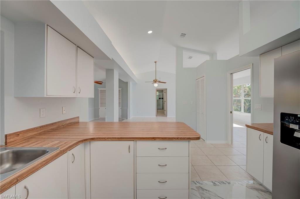 COTTAGE POINT UNREC - Residential