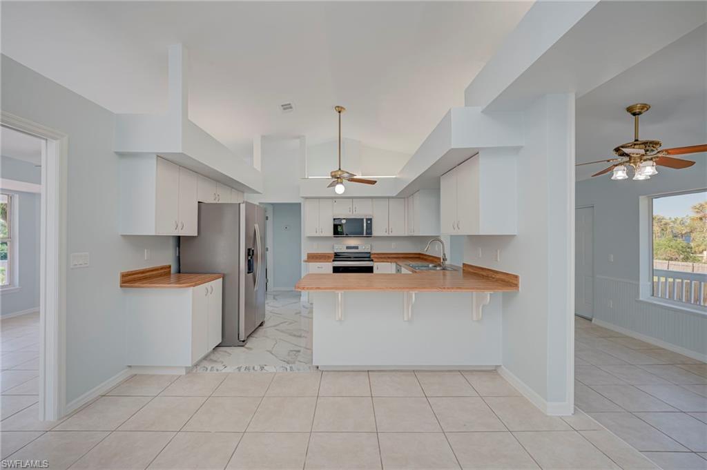 COTTAGE POINT UNREC - Residential