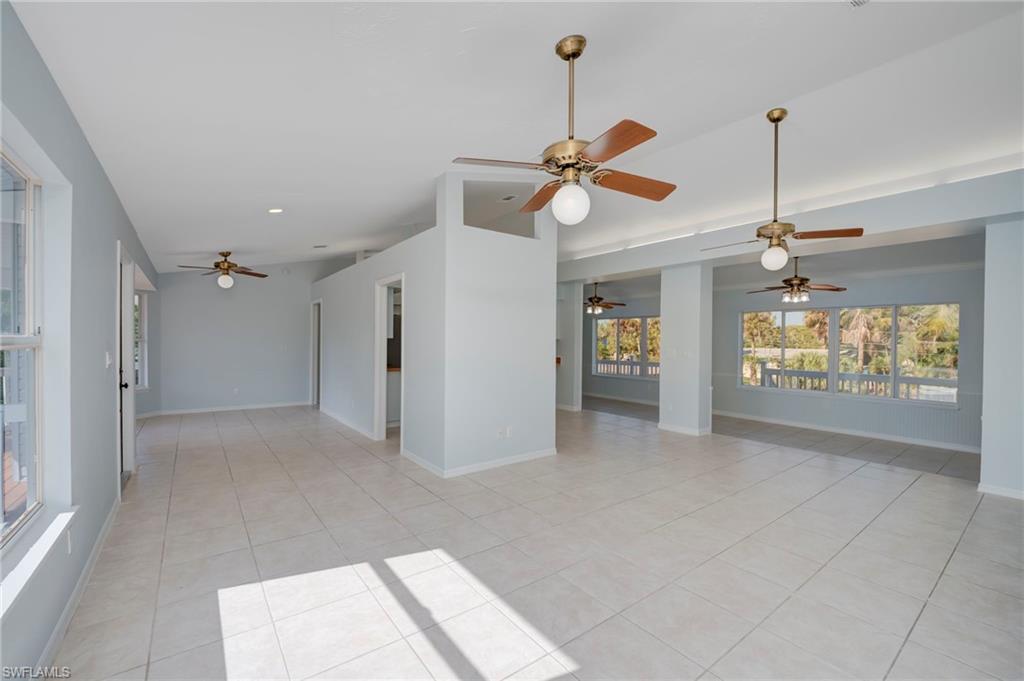 COTTAGE POINT UNREC - Residential