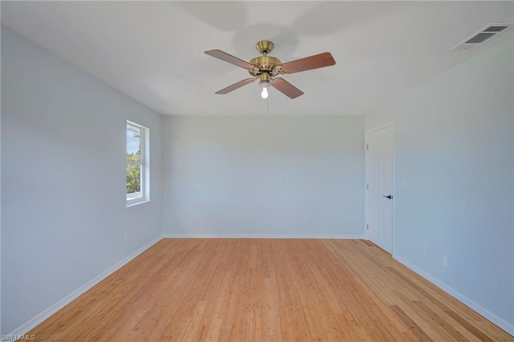 COTTAGE POINT UNREC - Residential