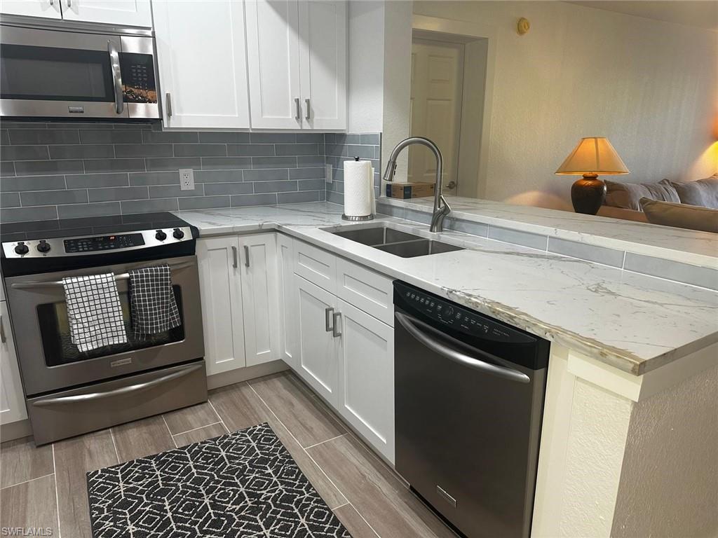 KEY ROYAL CONDOMINIUMS - Residential