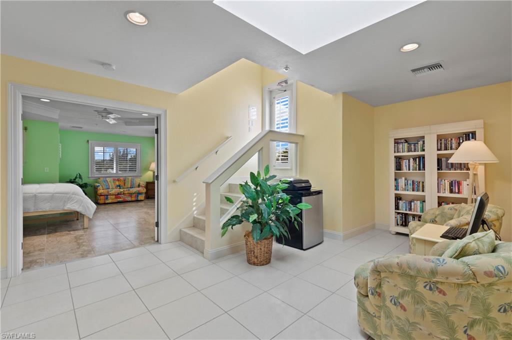 CAPTIVA BEACH - Residential