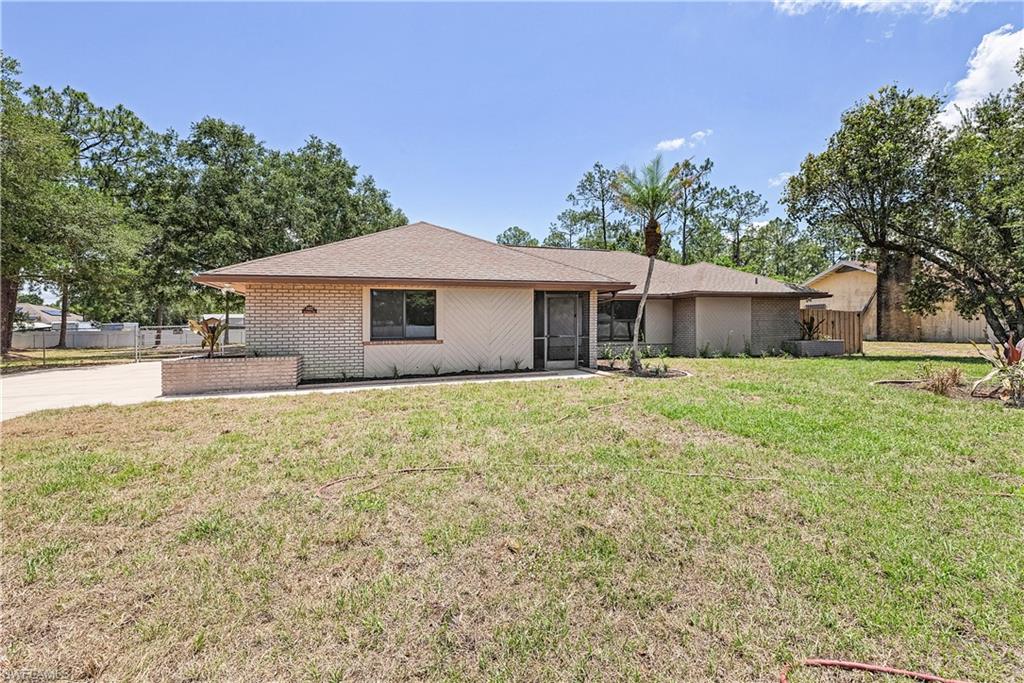 LEHIGH ACRES - Residential