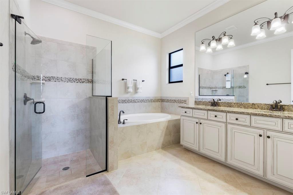 BONITA NATIONAL GOLF AND COUNTRY CLUB - Residential