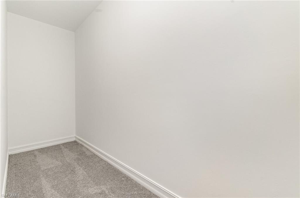 ROYAL PALM GOLF ESTATES - Residential