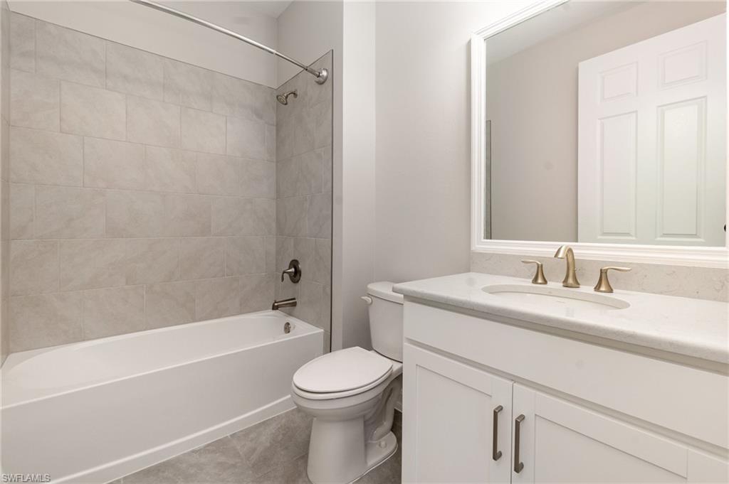 ROYAL PALM GOLF ESTATES - Residential