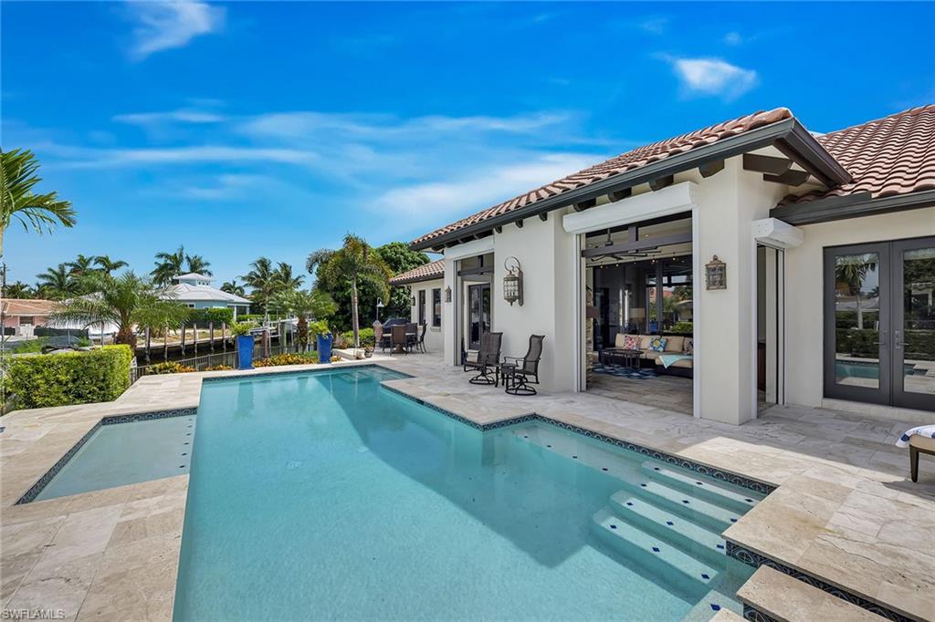 ROYAL HARBOR - Residential