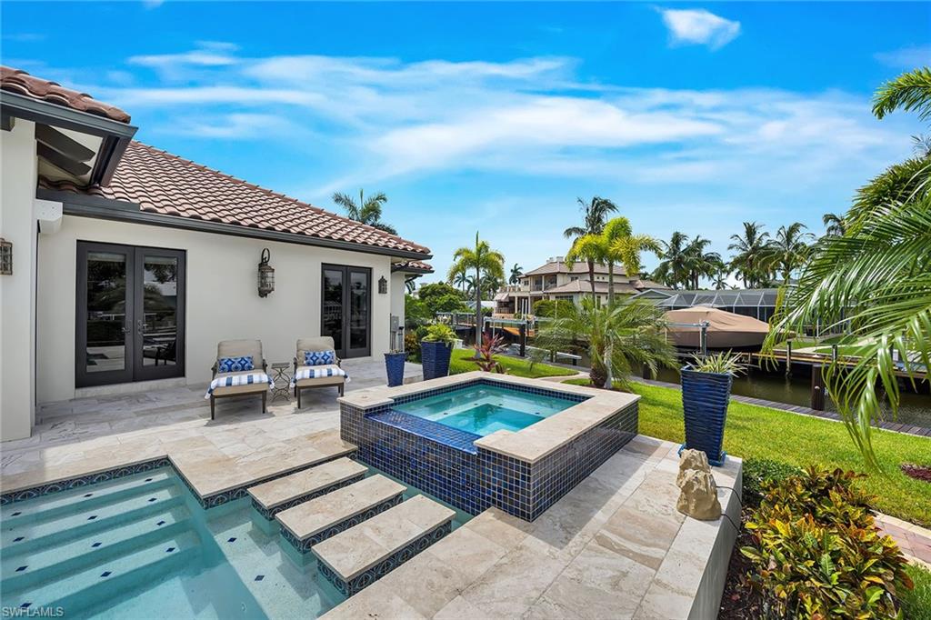 ROYAL HARBOR - Residential