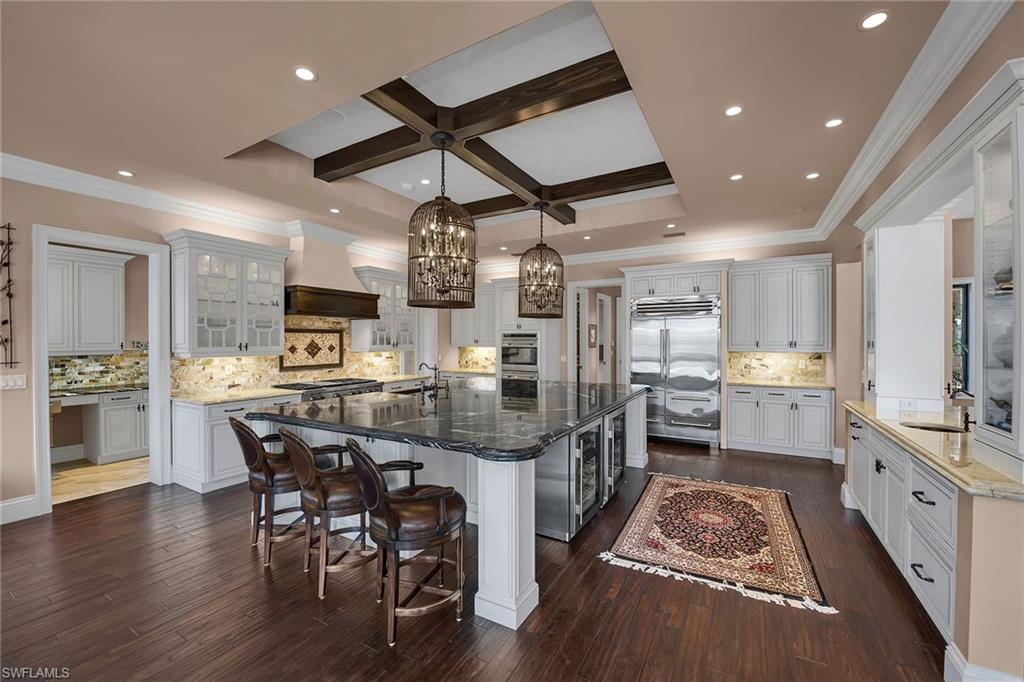 ROYAL HARBOR - Residential