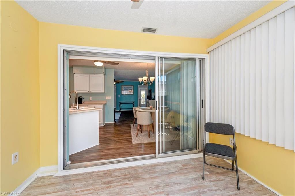 HIDDEN GARDENS - Residential Lease