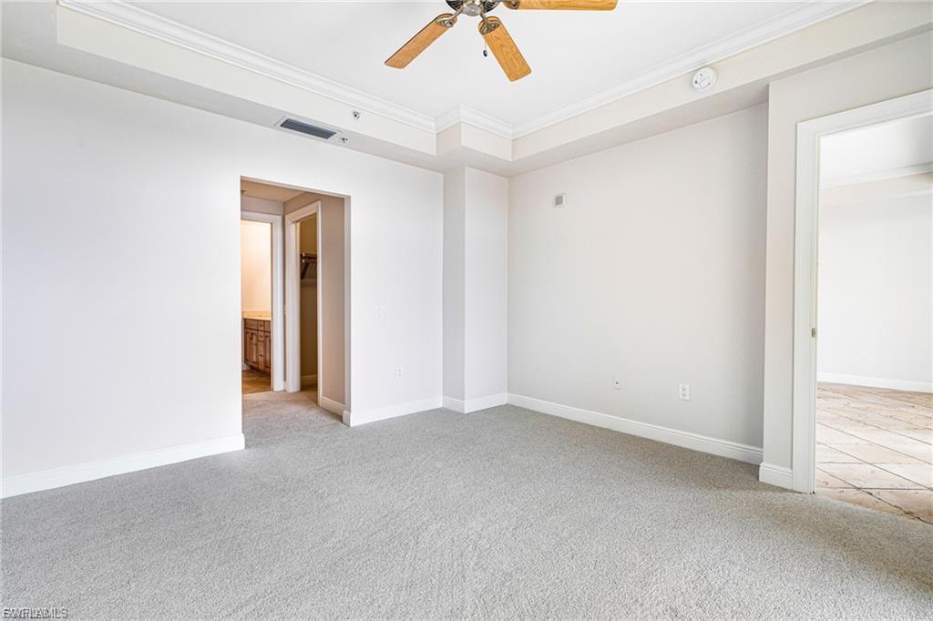 ST. TROPEZ - Residential