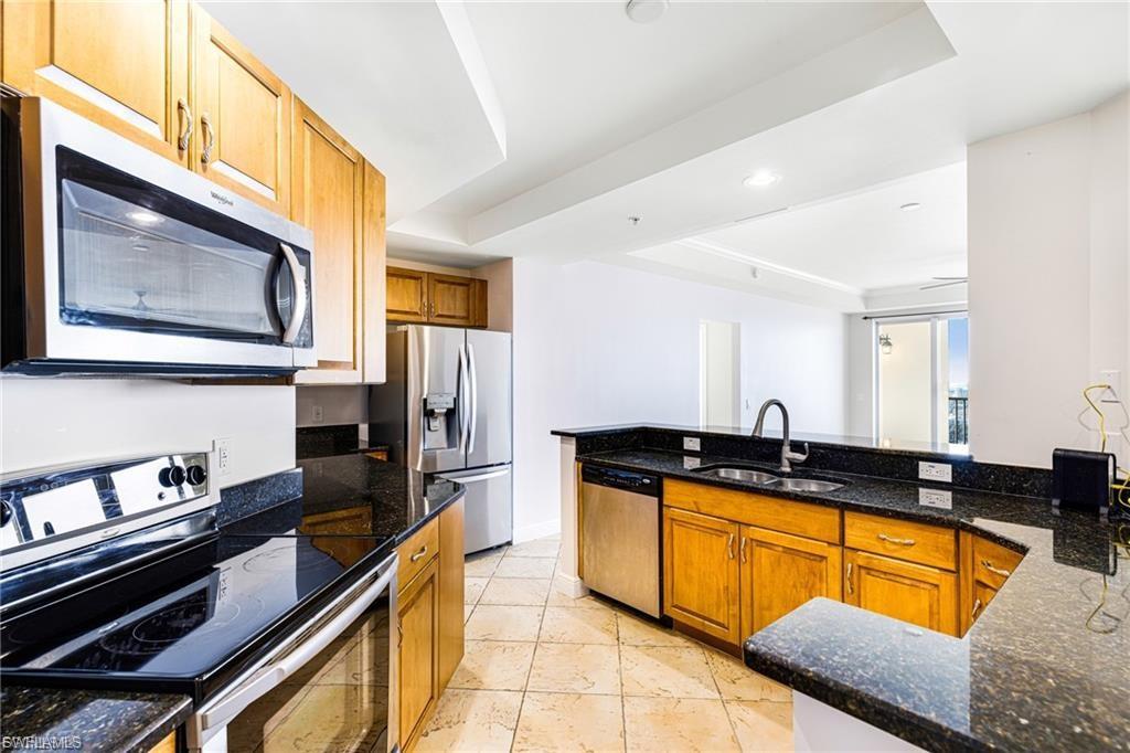 ST. TROPEZ - Residential