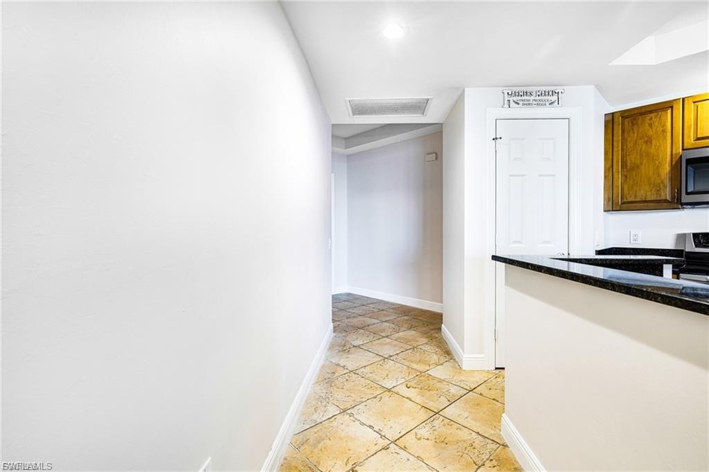 ST. TROPEZ - Residential