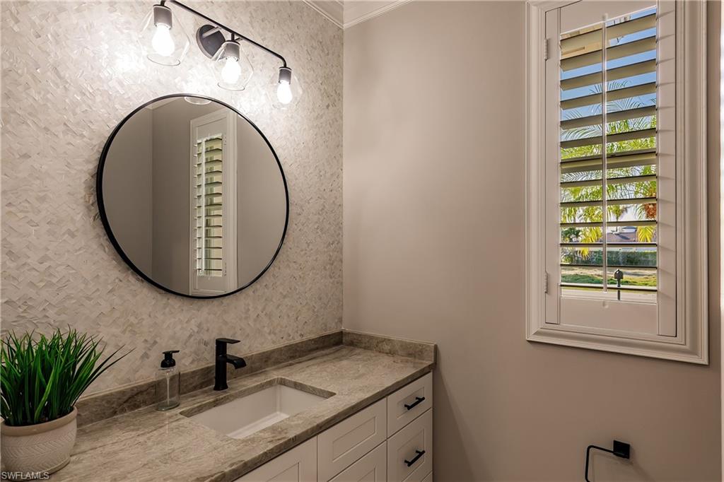 NAPLES PARK - Residential