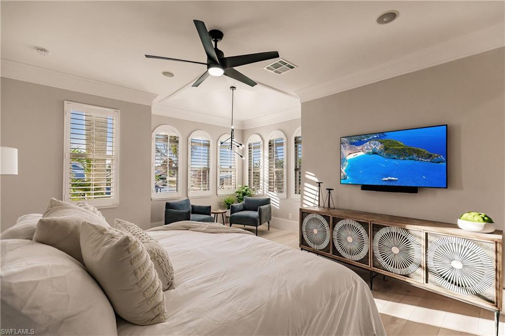 NAPLES PARK - Residential