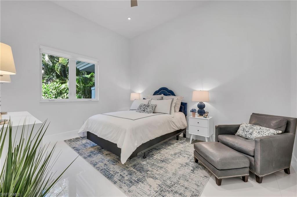 ESTATES AT GREY OAKS - Residential