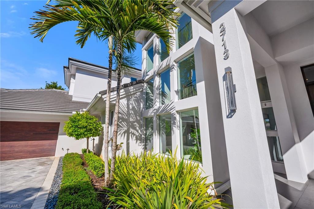 ESTATES AT GREY OAKS - Residential