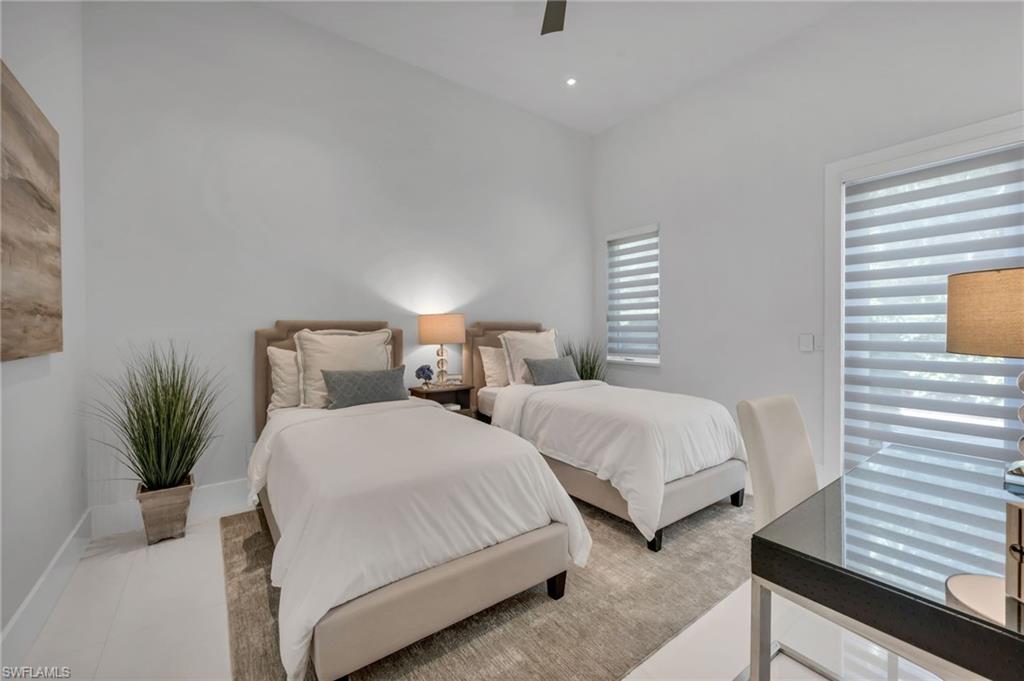 ESTATES AT GREY OAKS - Residential