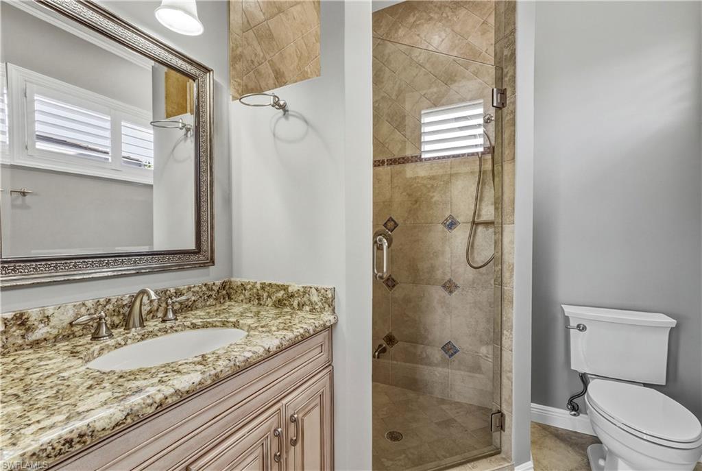 AQUALANE SHORES - Residential