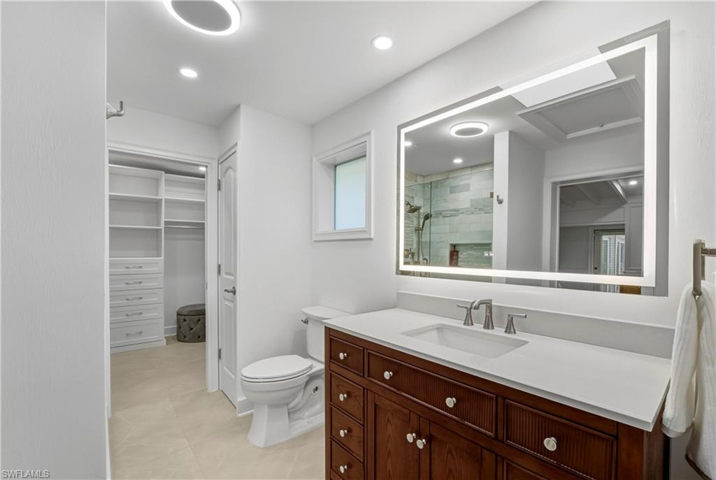 AQUALANE SHORES - Residential