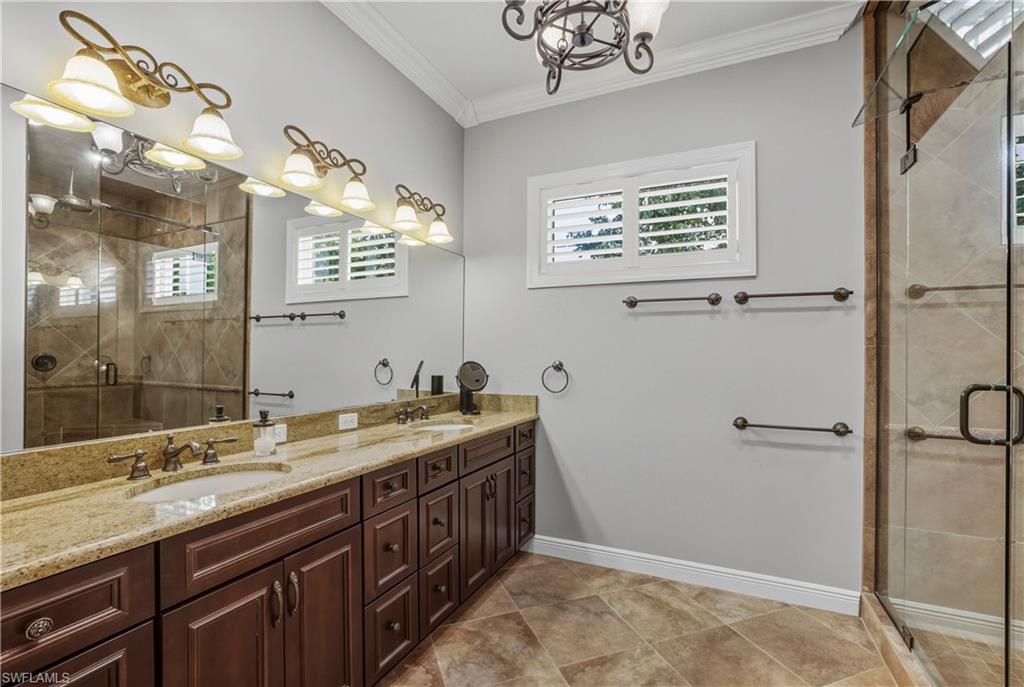 AQUALANE SHORES - Residential