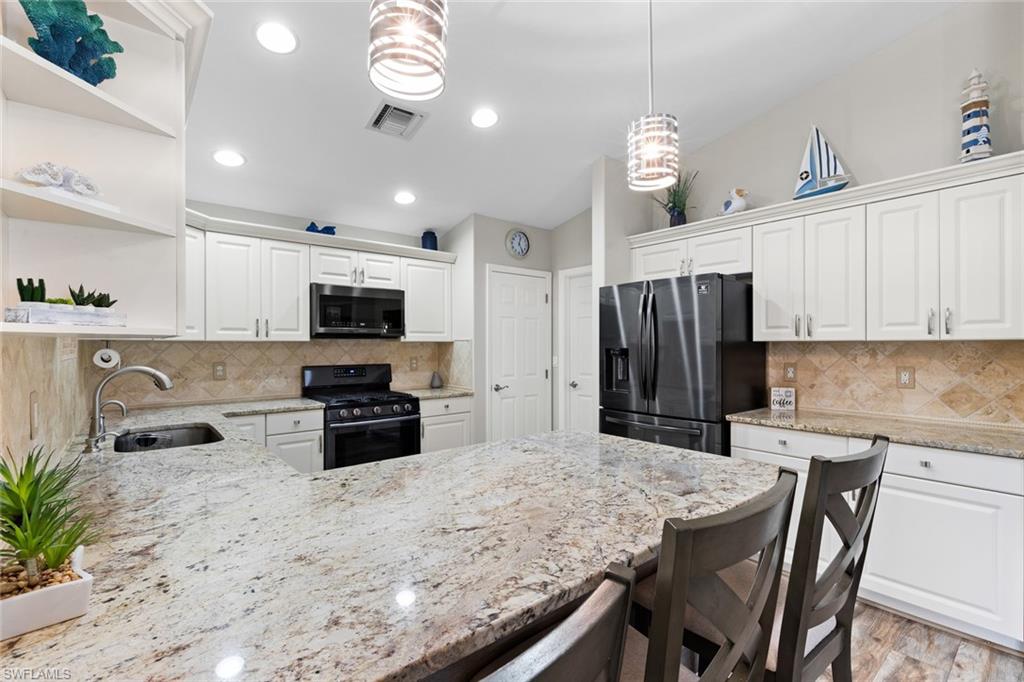 THE RESERVE AT ESTERO - Residential