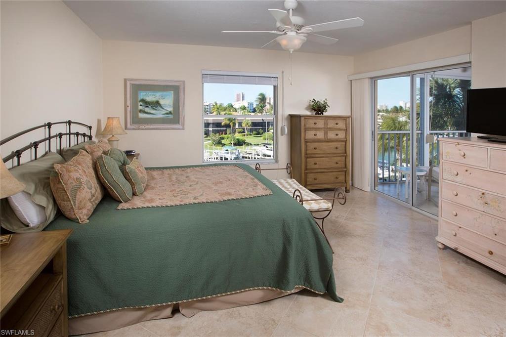 ISLANDER COVE - Residential