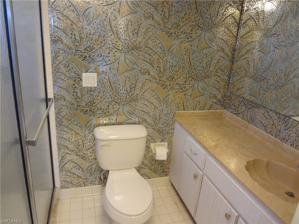 DRIFTWOOD CONDO - Residential