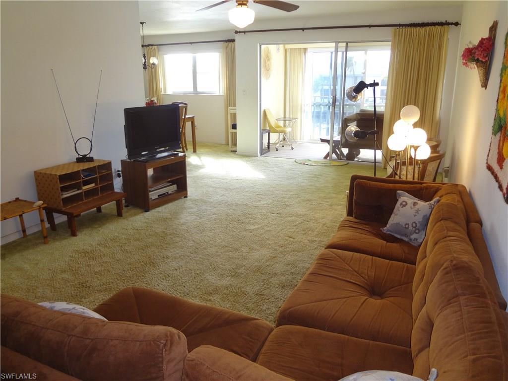 DRIFTWOOD CONDO - Residential