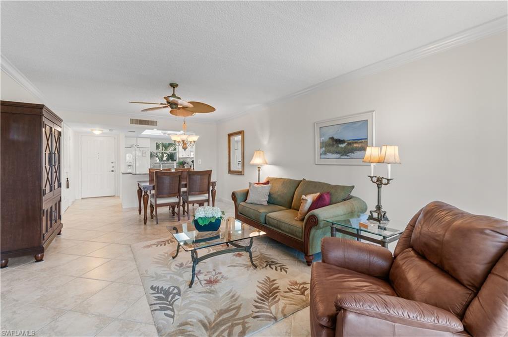 HIGH POINT COUNTRY CLUB - Residential Lease