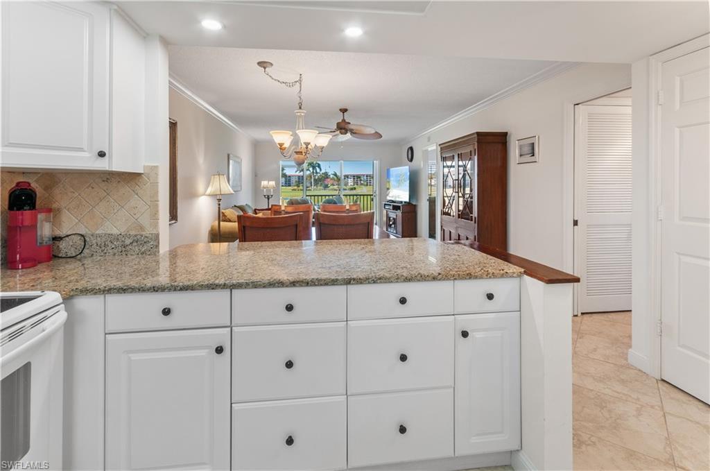 HIGH POINT COUNTRY CLUB - Residential Lease