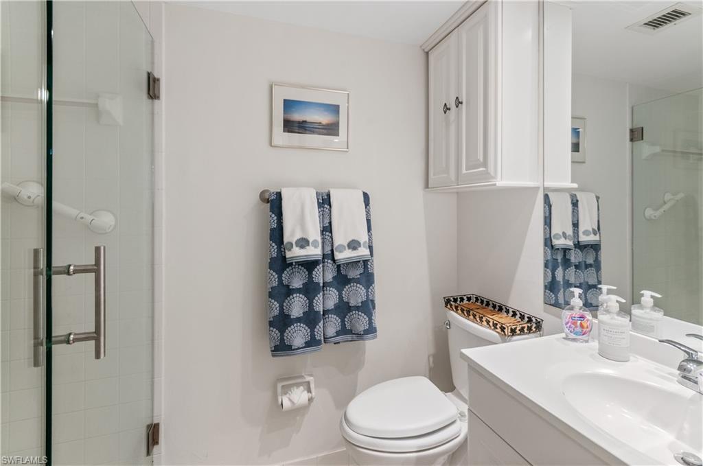 HIGH POINT COUNTRY CLUB - Residential Lease