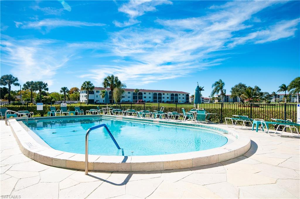 HIGH POINT COUNTRY CLUB - Residential Lease
