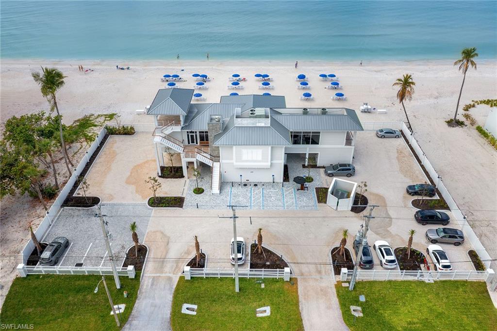 THE ISLAND AT WEST BAY CLUB - Residential