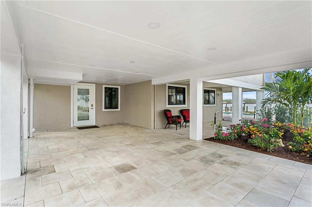 HYDE PARK - Residential