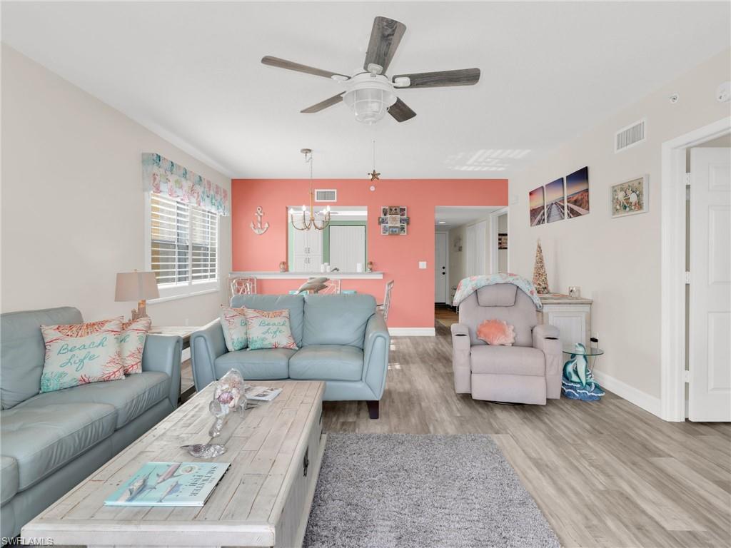 HIBISCUS POINTE - Residential